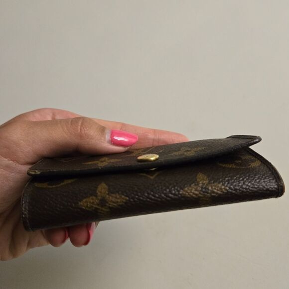 Louis Vuitton Monogram 6 Key holder - Picture 13 of 16